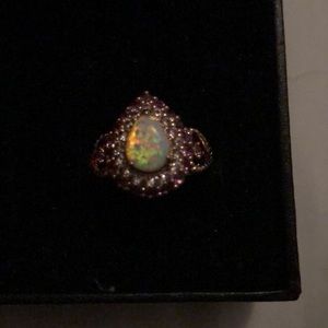 New size 7 fragrant jewels pear ring